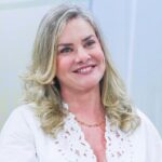 Ivana se congratula com povo de Livramento de Nossa Senhora